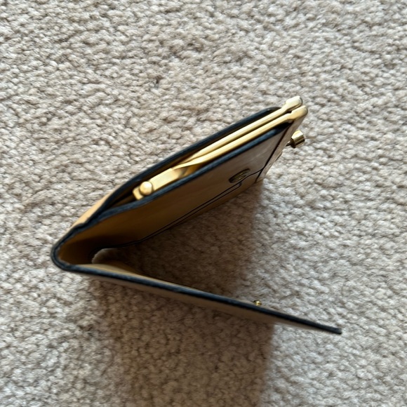 Vintage Holt Renfrew Tan Leather Wallet with Gold Hardware and Black Trim - Picture 11 of 12